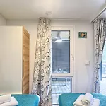 Total Escape Mobile Bianca Camp Porton Biondi Дом отдыха Ровинь