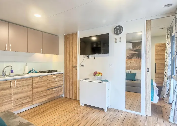 Hébergement de vacances Total Escape Mobile Bianca Camp Porton Biondi Rovinj