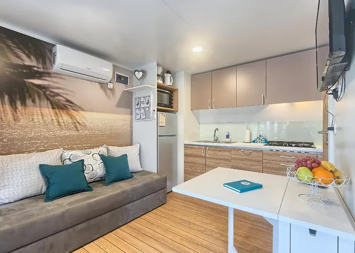 Hébergement de vacances Total Escape Mobile Bianca Camp Porton Biondi *